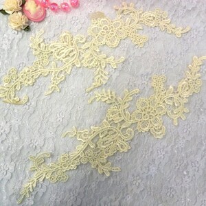 Embroidered Floral Applique Mirror Pair Dark Ivory Clothing Patch Craft Motif 13.5&quot; (BL98X)
