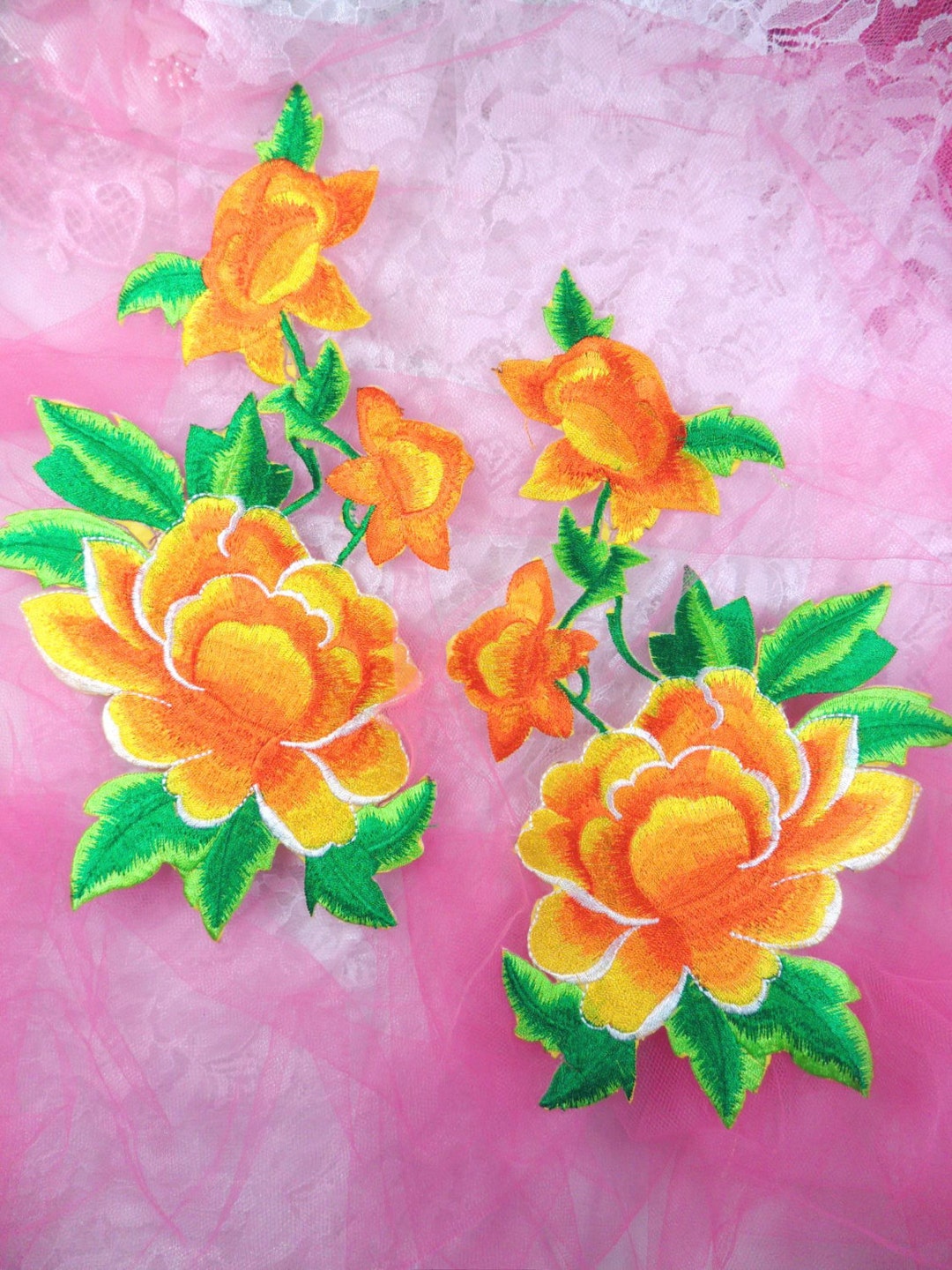 GB157 Large Yellow Rose Mirror Pair Embroidered Appliques 9.5