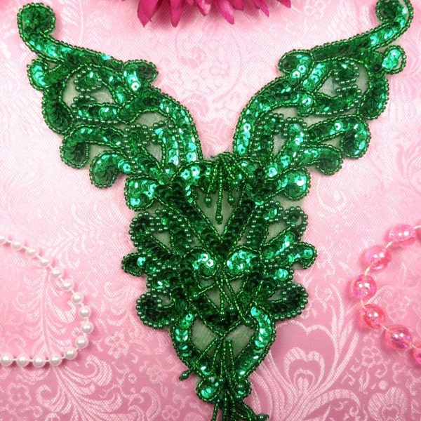 0035 Heart Bodice Applique Yoke Sequin Beaded Kelly Green 8" (0035-gr)