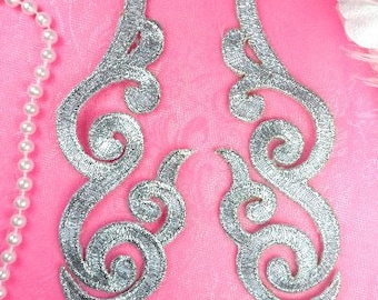 GB89 Embroidered Applique MIRROR PAIR Silver Scroll Metallic Iron On Patch 6.75"  (GB89X-sl)