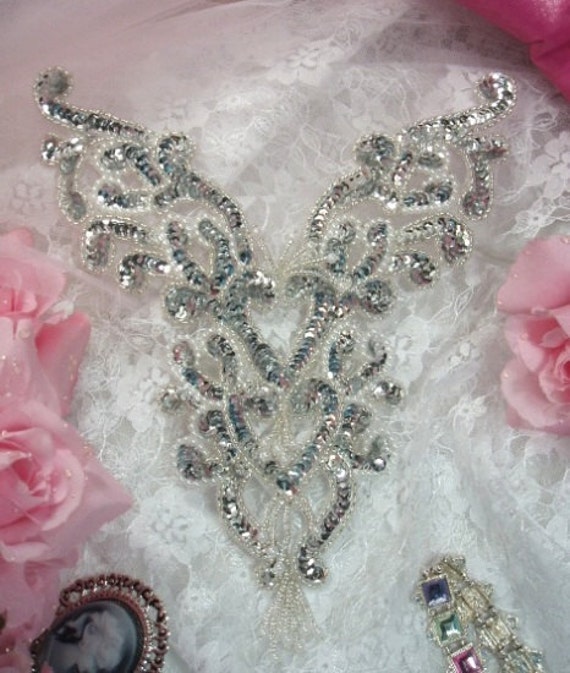 0510 Fuchsia Pink Bodice Yoke Sequin Beaded Applique Sewing Patch Motif 10/"