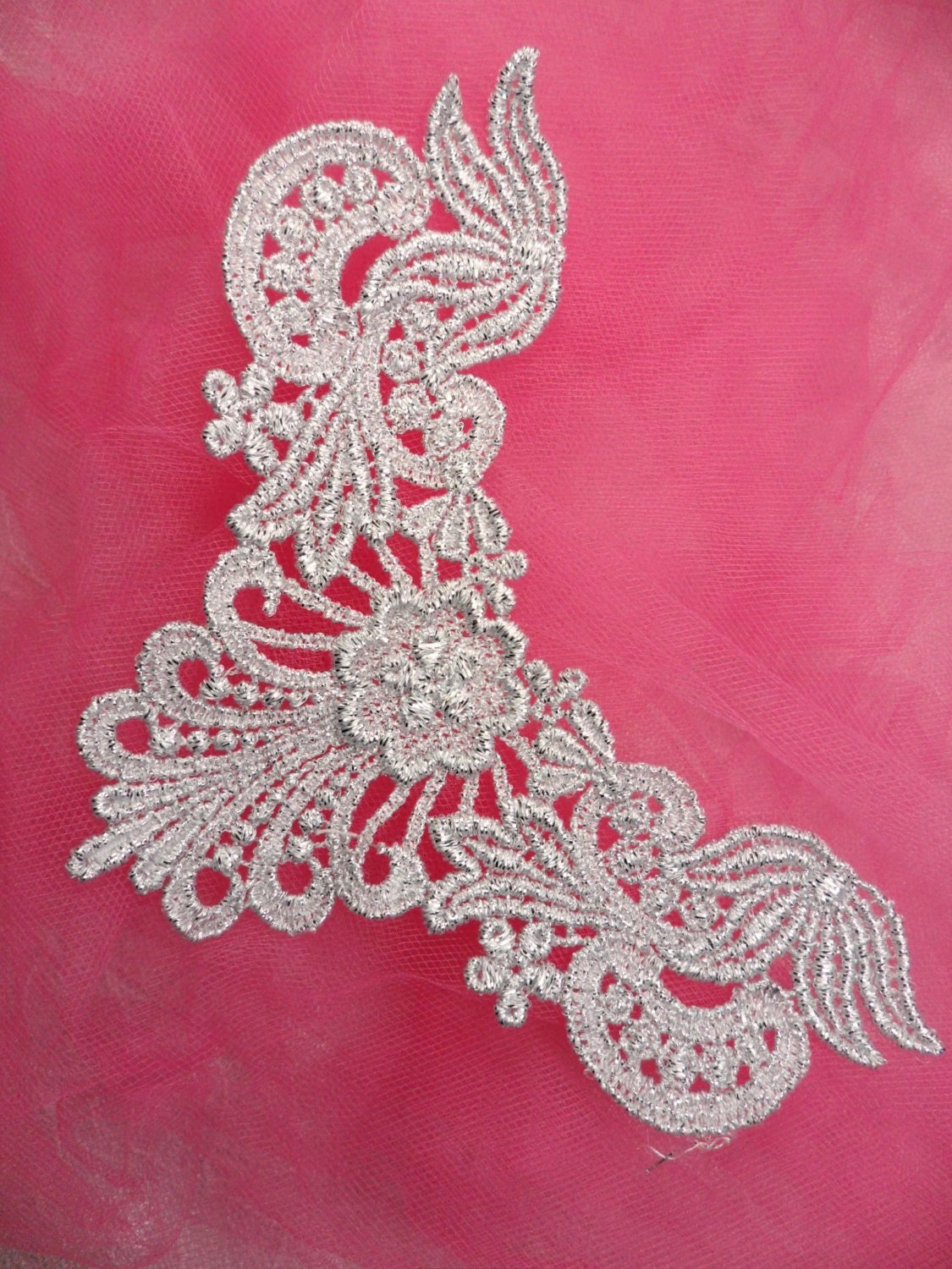F22 Silver Yoke Collar Venise Lace Applique 6" (F22-sl)