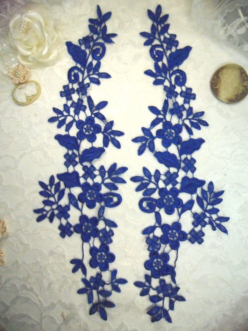 Embroidered Lace Appliques Blue Floral Venice Lace Mirror Pair DIY Sewing Craft Motifs 15 DH80X-bl