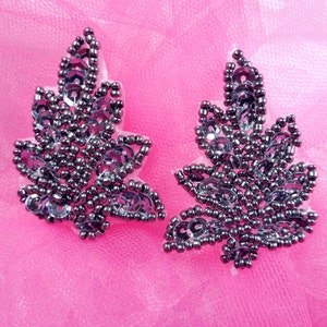 XR293 Leaf Appliques Sequin Gunmetal Mirror Pair Beaded Motifs 2&quot;  (XR293X-gm)