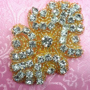 ACT/0477 Gold Backing Cinderella Genuine Rhinestone Gold Beaded Applique 3&quot; (ACT/0477-glcr)