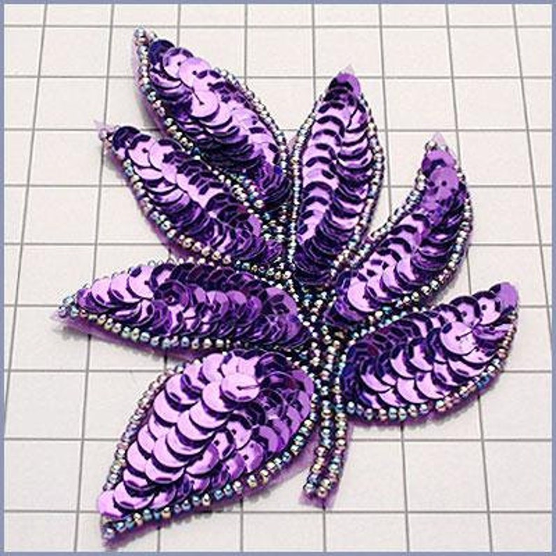 FS476 Leaf Applique Sequin Purple 4quot; Beaded Ranking TOP12 Gorgeous Motif Amethyst
