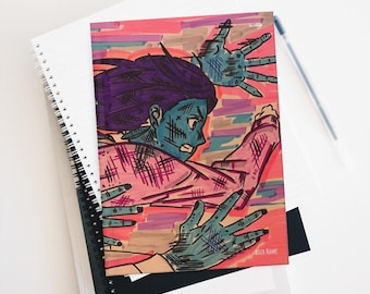 Cuaderno de tapa dura con líneas mate, diseño de Momo Girl huyendo de los extraterrestres, personalizado para amantes del anime otaku.