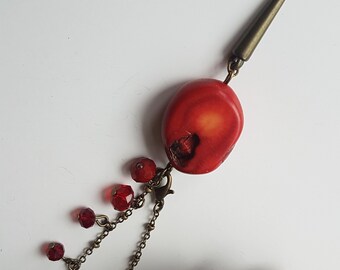 Pendulum Red Agate Necklace