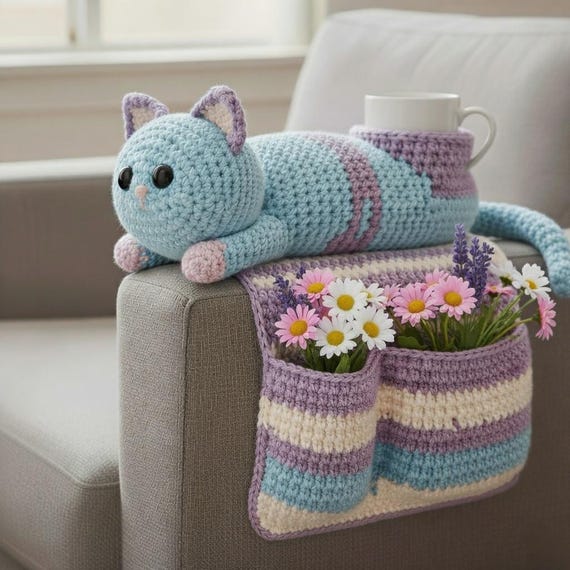 Crochet Cat Sofa Organizer Pattern: Stuffed Animal PDF (digital