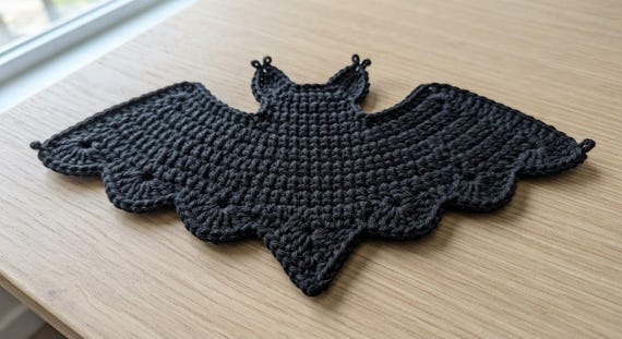 Crochet Bat Pattern – Spooky Gothic Mug Rug & Coaster