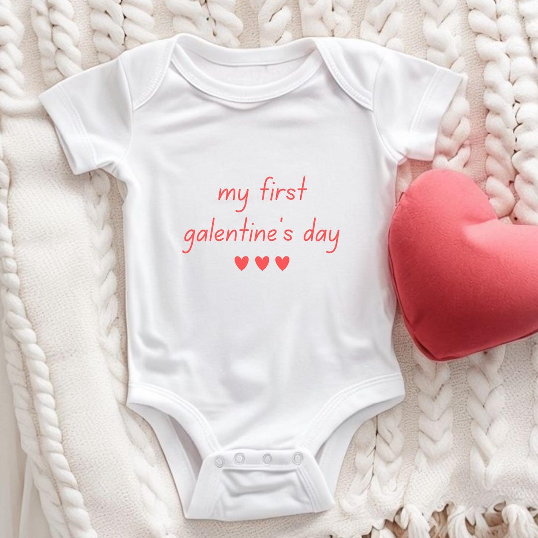 Valentine's Day Baby Outfit Valentines Day Baby Outfit Valentines Day ...