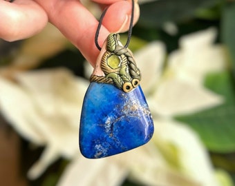 Lapis lazuli clay pendant - gemstone necklace