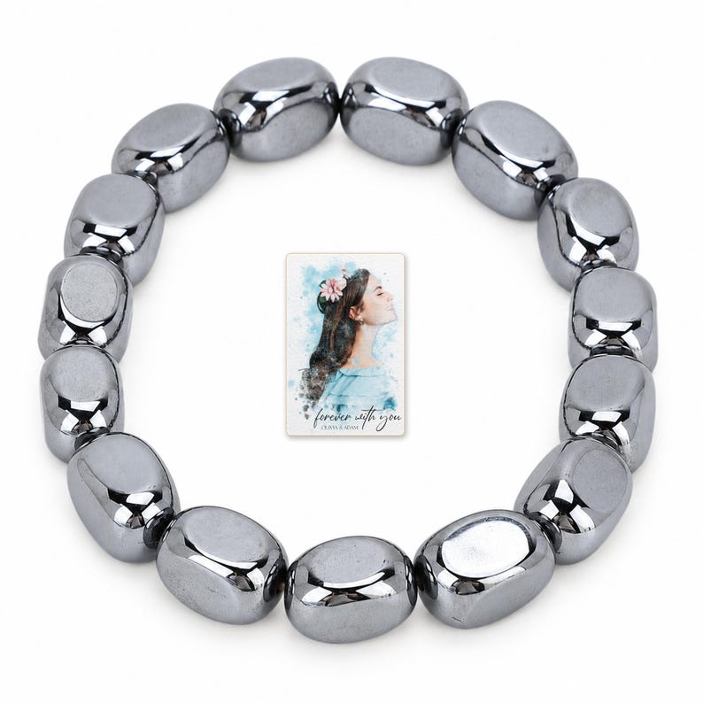 Metallic Grey Bead Bracelet, catalog view. A personalized digital greeting card is shown alongside.
