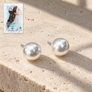 Pearl Style Earrings, sunlit home view. A personalized digital greeting card is shown alongside.