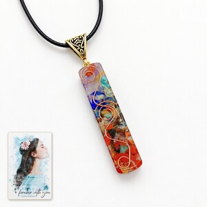 Colorful Bar Pendant Necklace, catalog view. A personalized digital greeting card is shown alongside.