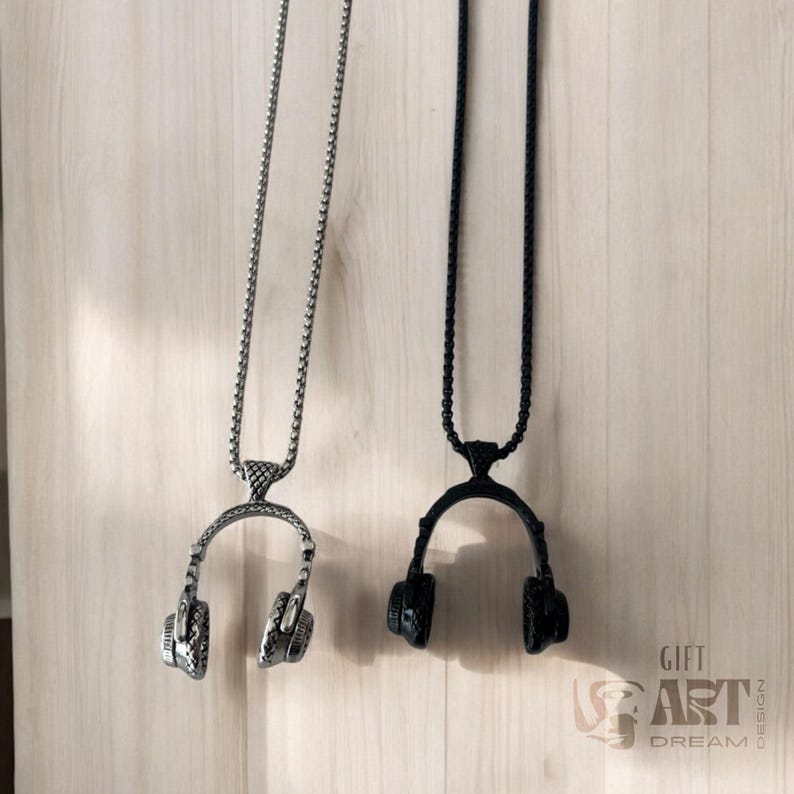 DJ Headphone Necklace: Stainless Steel Music Pendant image 5