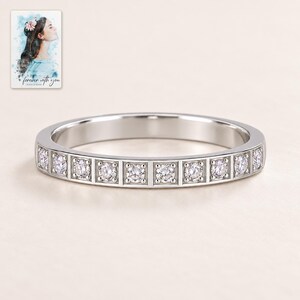 Moissanite Band Ring, shown against a light background. A sample personalized digital greeting card is shown alongside.