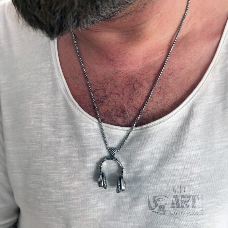 DJ Headphone Necklace: Stainless Steel Music Pendant image 7