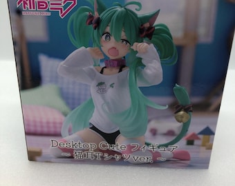 Hatsune Miku Desktop Figure Cat Ears T-Shirts Ver. Vocaloid TAITO From Japan New Kawaii Cute