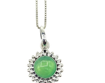 Collier pendentif en argent sterling vieilli cabochon Chrysoprase 8 mm