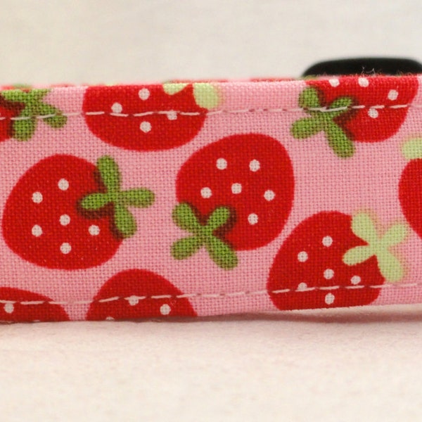Last One!  Awesome Yummy Pink Strawberry Dog Collar Strawberries
