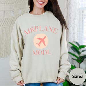 Sudadera con modo avión / Hora de aventuras / Suéter de viaje / Regalo para viajeros / Camiseta de vacaciones / Cuello redondo de modo avión imagen 4