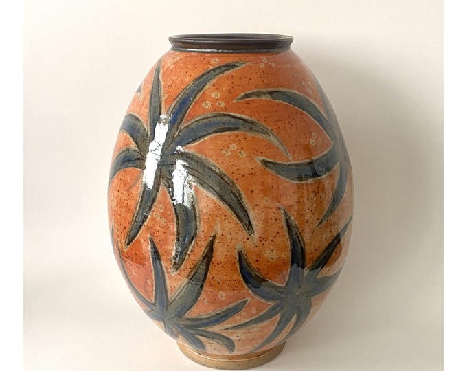 STAN BRÉLIVET, Locronan – Large Glazed Stoneware Vase with Botanical Decor – 20th Century