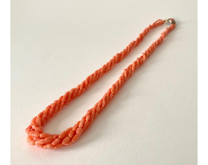 Antique Three-Strand Orange and Pink Coral Necklace – Gold-Plated / Early 20th Century