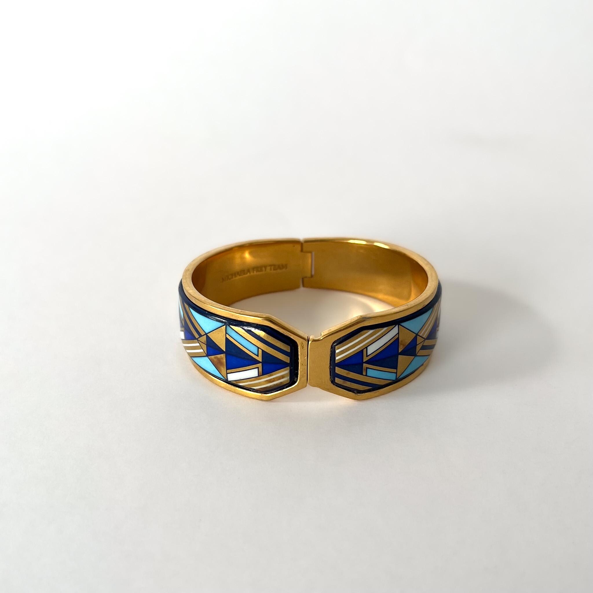 M.FREY WILLE 波模様 ゴールドバングル Freywille - Etsy 日本