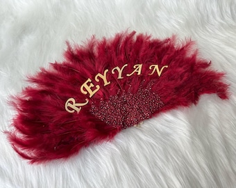 Personalized Feather Fan with Name – Elegant Henna Night & Wedding Accessory