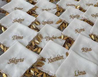 Zakdoek 'gepersonaliseerde' henna met bladgoudrand | Kona Gecesi Halay Mendil