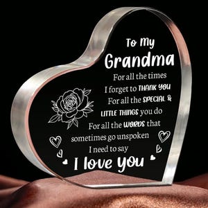 Recuerdo de corazón de acrílico con carta para la abuela
