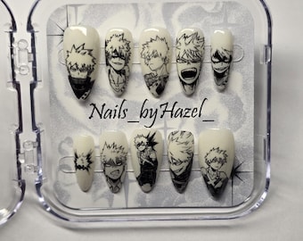 Uñas postizas de anime, inspiradas en el héroe de la explosión, forma de almendra, uñas blancas sencillas
