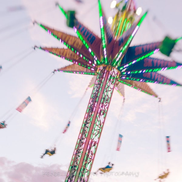 MN State Fair Swings in Motion, Midway Swing Ride, Karneval Fine Art Fotografie für Home Decor, Kindergarten, Büro