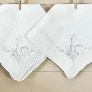 PAIR of white Vintage E Hankies / Personalized E Handkerchiefs / White Ladies E Hankies / E Wedding Hankies / Something Old