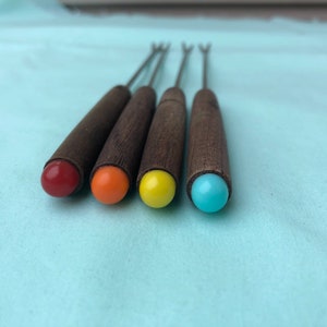 Vintage Fondue Fork Set / Vintage Wood Handled Fondue Forks Set / Vintage MCM Fondue Fork Set
