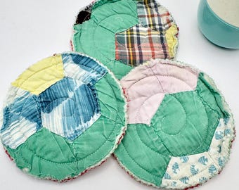 Vintage Quilt Coasters Set: Handmade Mug Rugs, Round Fabric Coasters - 25