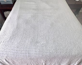 Vintage White Chenille Bedspread - Popcorn Chenille 78x96 inches