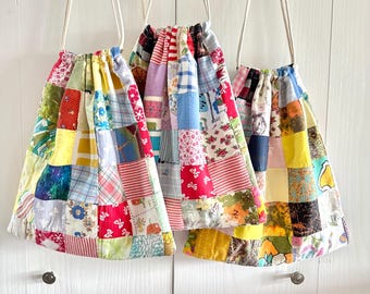 ONE Vintage Quilt Drawstring Bag: Patchwork Cinch Sack Project Bag