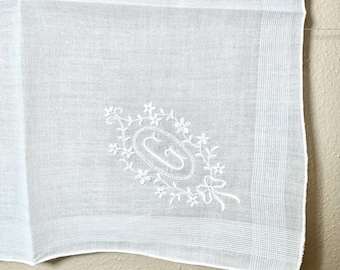 Vintage G Monogrammed Hankie - G Wedding Handkerchief