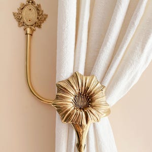 Morning glory brass curtain hooks，Brass Curtain Ties, Gold Curtain Hooks, Brass Hooks.