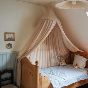Handmade bed curtains, queen bed curtains, solid bed curtains, home décor items, bedroom bed curtains, dome coverers.