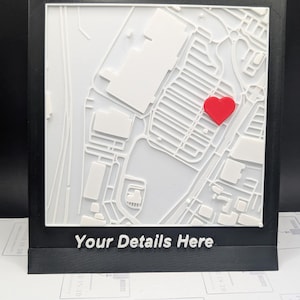 Liebe in Koordinaten | Individuell gedruckte 3D-Karte mit rotem Herz | Personalisiertes Geschenk für Paare