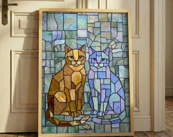 Puede incluir: Obra de arte en vidriera con dos gatos estilizados. Uno es de color marrón dorado, el otro azul y morado. La obra está enmarcada en un marco de madera clara y se apoya en una puerta blanca.