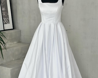 READY ship Satin Wedding Dress Suare Neckline Wedding Dress Classic Wedding Dress Minimalist Wedding Dress Modest Wedding Dress
