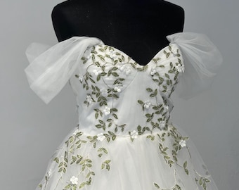 Tulle A-Line Wedding Dress: Floral Appliques, Off-Shoulder Boho Bridal Gown