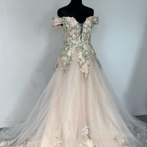 Green Floral Wedding Dress Vintage Wedding Dress Off The Shoulder Wedding Dress Modest A Line Bridal Gown Colorful Wedding Dress