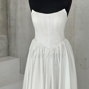 Robe de mariée midi bustier Longueur thé Robe de mariée classique Robe de mariée de réception Robe de mariée de cérémonie civile Dîner robe de mariée