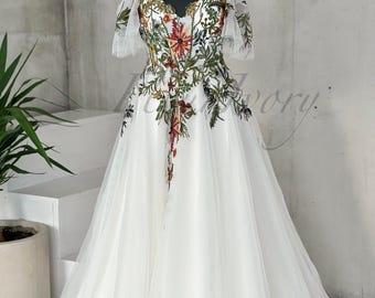 Flutter Sleeve Wedding Dress Embroidered Colorful Bridal Gown Garden Dress Floral Dress Wedding Lace Fairy Bridal Dress with Flowers
