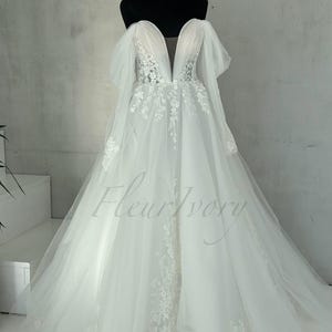 Off Shoulder Wedding Dress Sparkle Wedding Dress Whimsical Wedding Dress Romantic Wedding Dress Princess Wedding Dress Ball Gown Shiny Dress